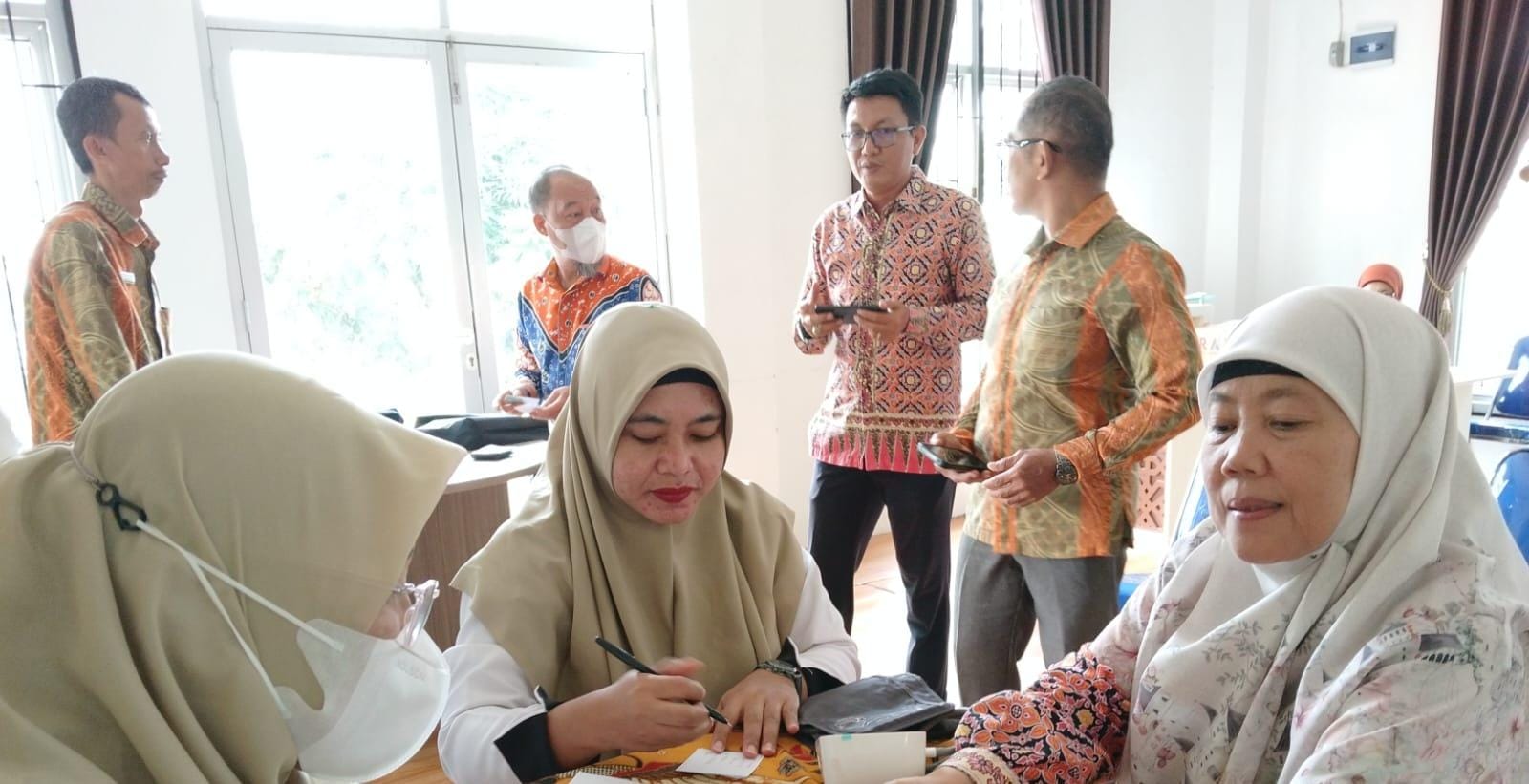 Puskesmas Gedong Air Gelar Cek Kesehatan Gratis di Berbagai Instansi