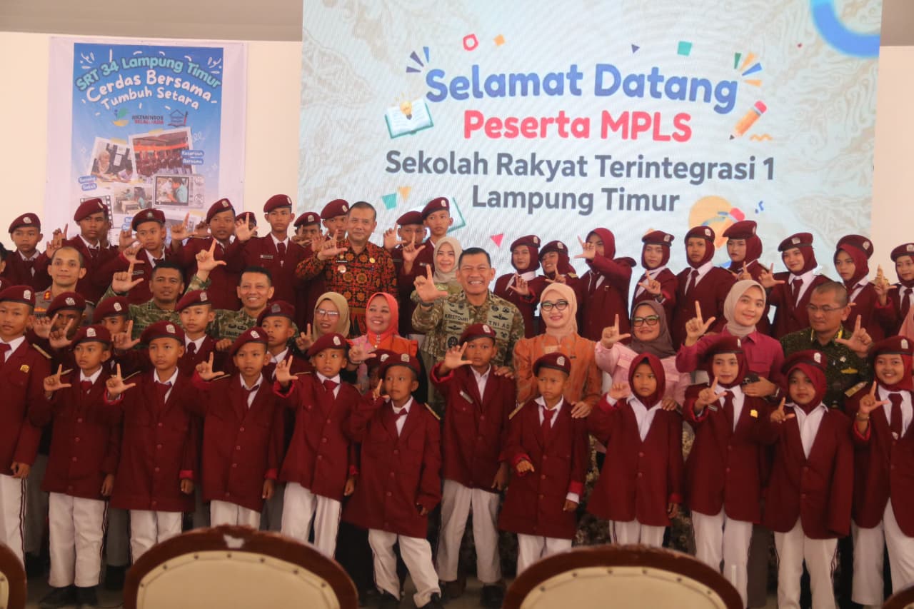Pangdam XXI/RI Dorong Siswa Sekolah Rakyat Raih Masa Depan