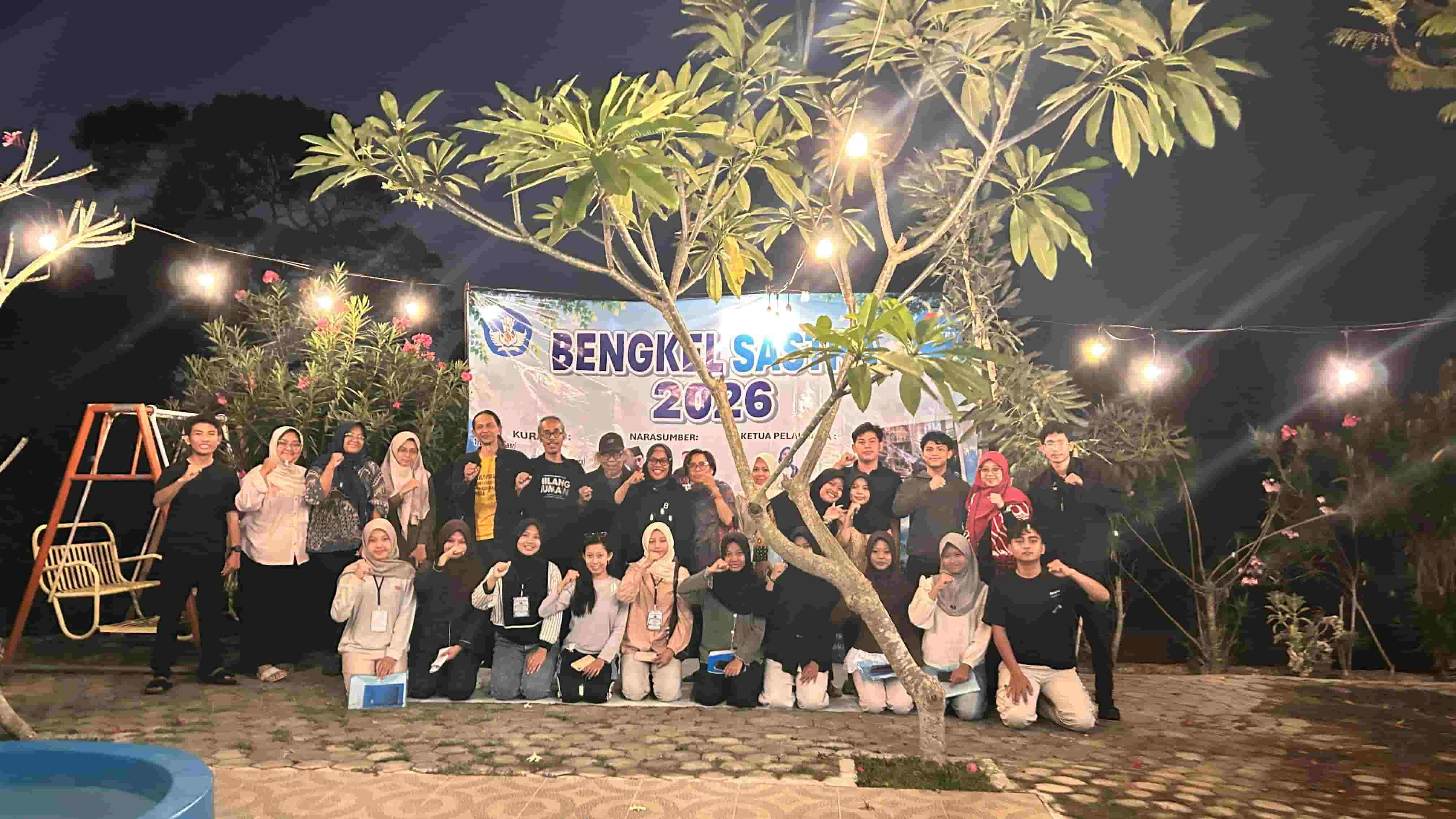 Bengkel Sastra: Ari Pahala Jelaskan Teori Eliot Tentang Puisi yang Baik