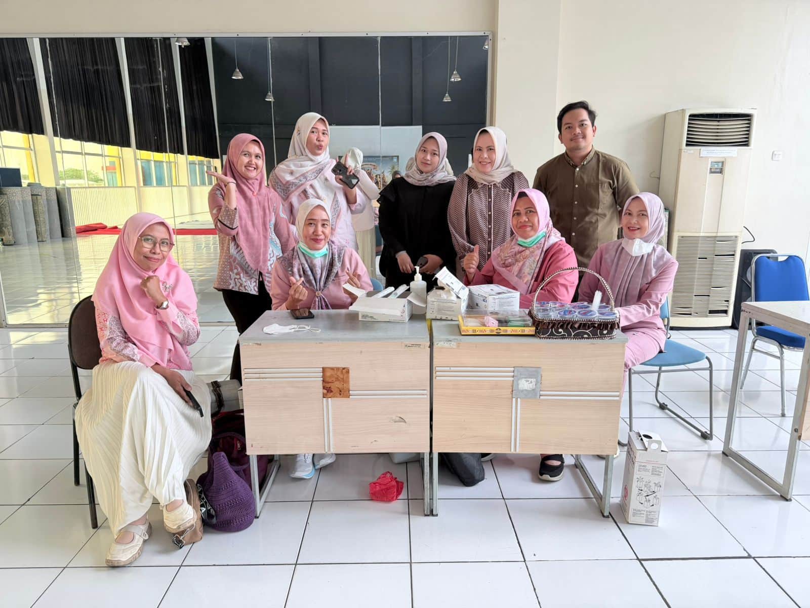 Tim CKG dan BIAS Puskesmas Rajabasa Indah Laksanakan Pemeriksaan Kesehatan dan Imunisasi Anak Sekolah