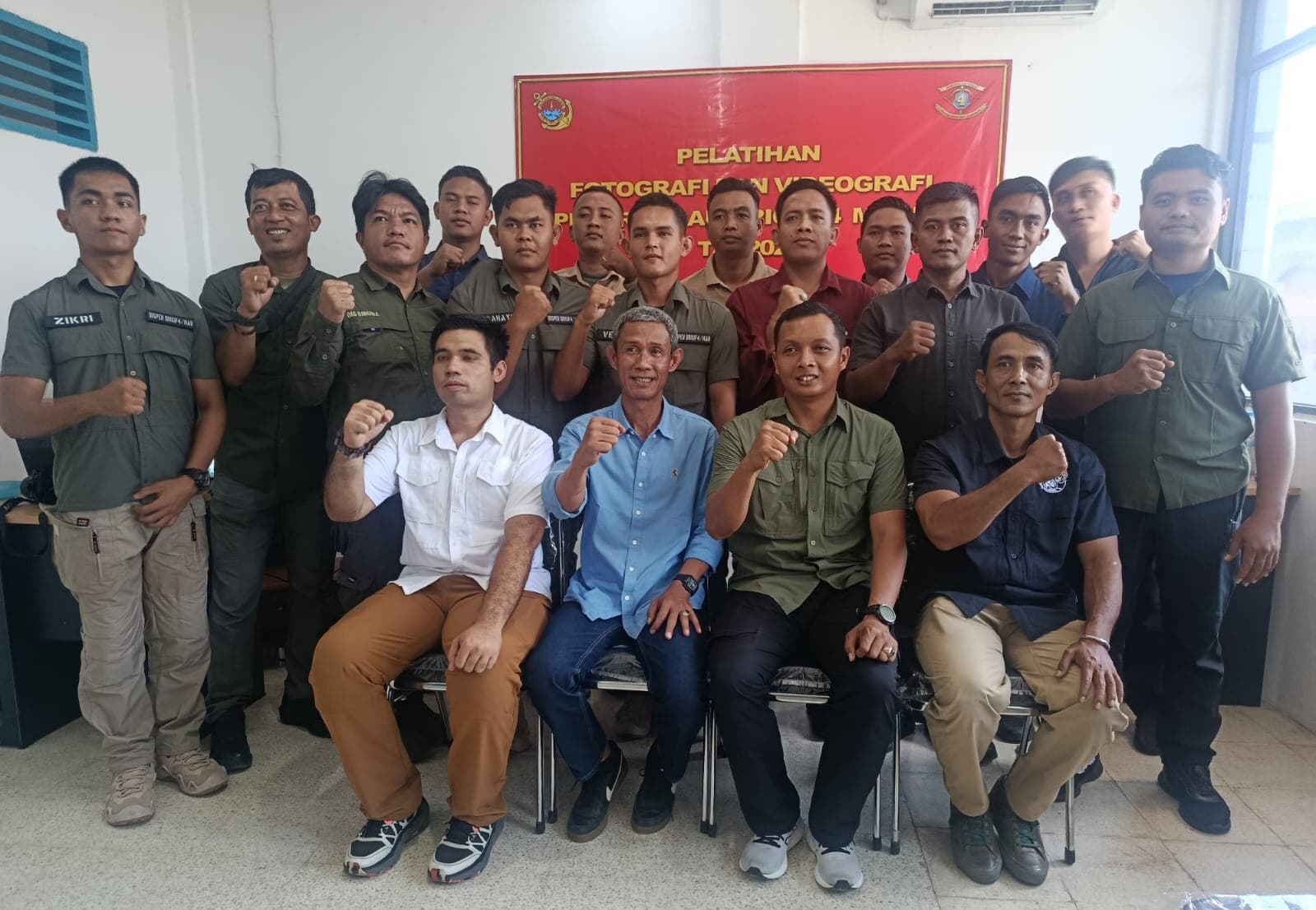 PWI Lampung Berikan Pelatihan Foto Jurnalistik kepada Personel Dispen Brigif 4 Mar/BS