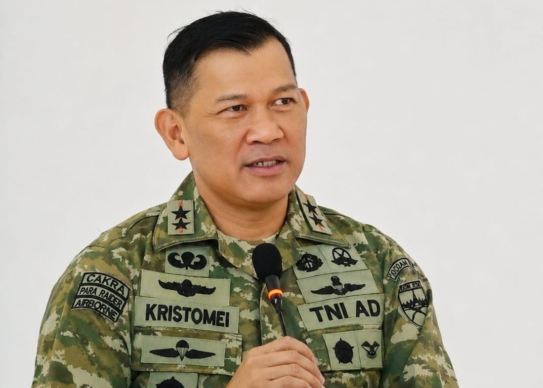 Presiden Prabowo Lantik Mayjen TNI Kristomei Sianturi sebagai Kepala BNPB
