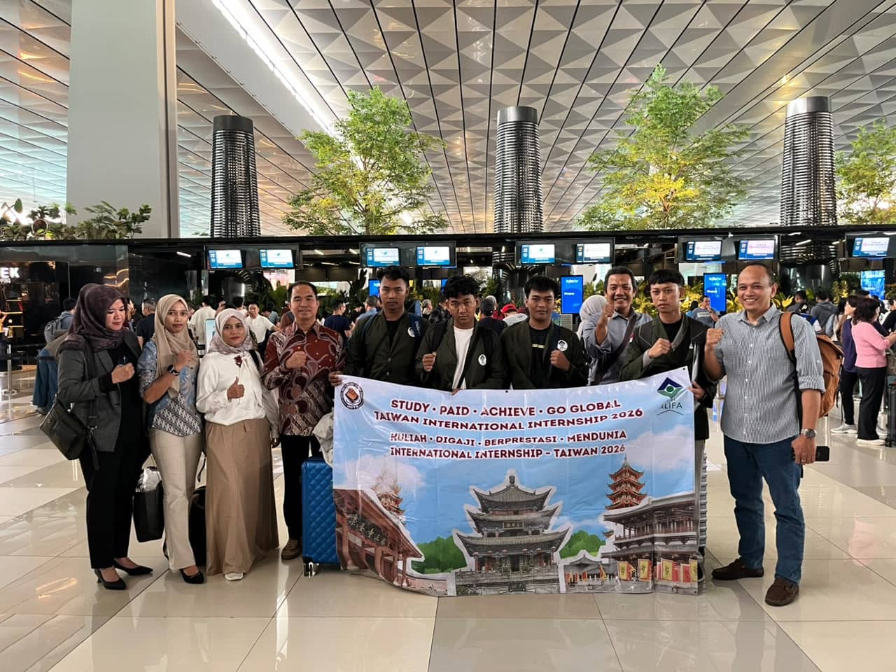 STIES ALIFA Lepas Mahasiswa Ikuti Program Magang Internasional Batch 2 ke Taiwan