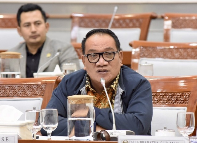 KMP Batumandi Terbakar, Aprozi Alam Desak Kemenhub Evaluasi Total Keselamatan Pelayaran