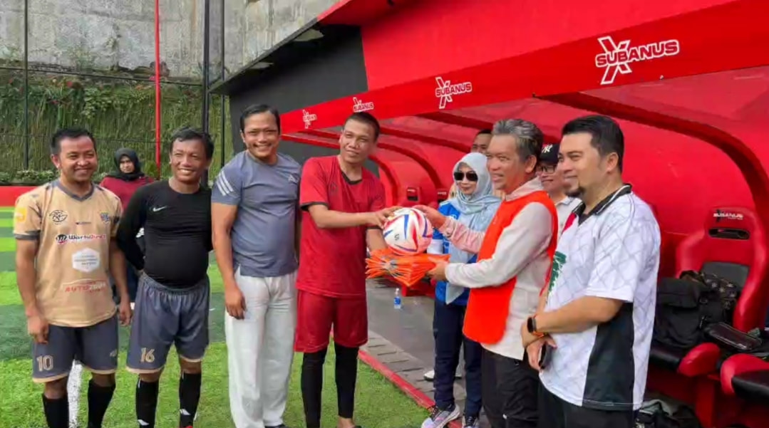 Tak Sekadar Adu Gol, Al Muzammil Yusuf dan PWI Lampung Rajut Keakraban Lewat Mini Soccer