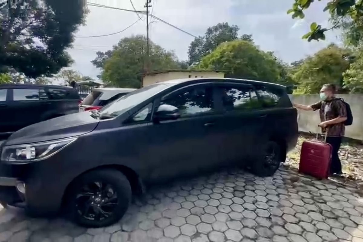 Kadis Perkim Lamteng Benarkan Penggeledahan KPK, Sejumlah Berkas Dibawa