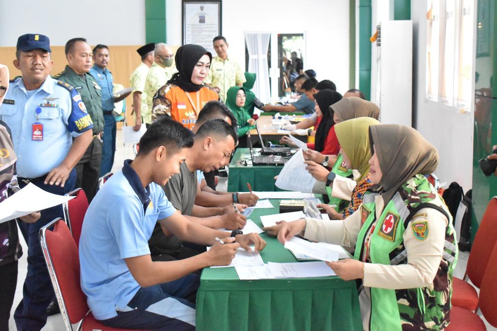 Korem 043 Gatam Bakti Sosial Kesehatan Jelang Hut Tni Ke 78 Tahun 2023